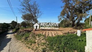 Land for sale in Loulé, Portugal — €550,000