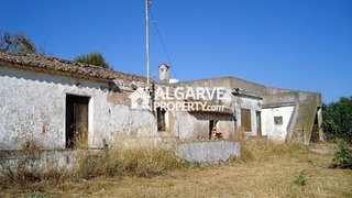 Land for sale in Loulé, Portugal — €450,000