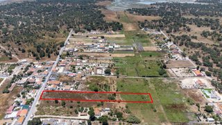 Terreno de 8500 m² em Setúbal