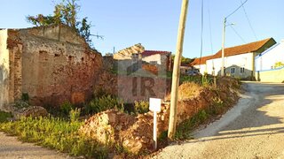 Land for sale in Caldas da Rainha, Portugal — €24,900