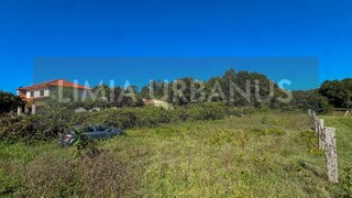 Land for sale in Valença, Portugal — €37,500