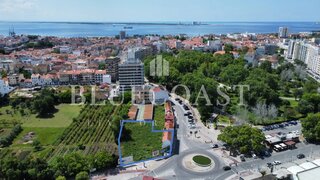 Terreno de 1500 m² em Setúbal