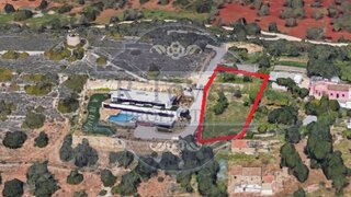 Land for sale in Loulé, Portugal — €270,000