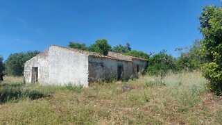 Land for sale in Faro, Portugal — €240,000