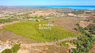 Land for sale in Vila do Bispo, Portugal — €1,850,000