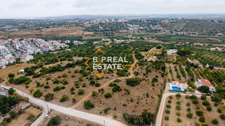 Land for sale in Portimão, Portugal — €349,000