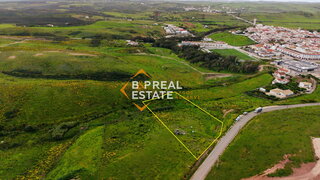 Land for sale in Vila do Bispo, Portugal — €240,000