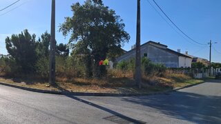 Land for sale in Sesimbra, Portugal — €90,000