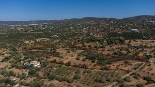 Terreno de 26 724 m² em Faro