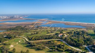 Land for sale in Lagos, Portugal — €1,380,000