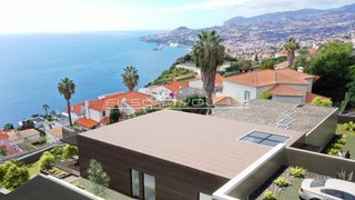Land for sale in Funchal, Portugal — €785,000