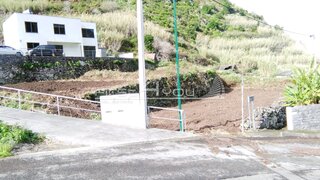Land for sale in São Vicente, Portugal — €70,000