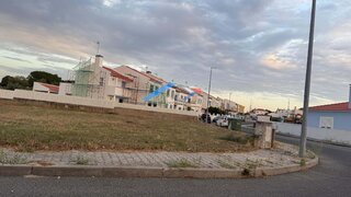 Land for sale in Coruche, Portugal — €90,000