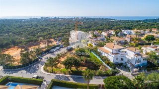 Land for sale in Loulé, Portugal — €2,775,000