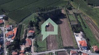 Land for sale in Barcelos, Portugal — €107,000