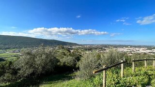Land for sale in Porto de Mós, Portugal — €67,500
