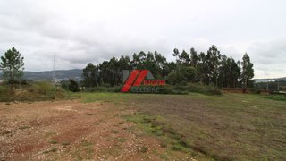 Land for sale in Santo Tirso, Portugal — €560,000