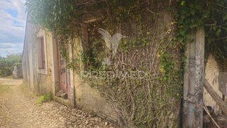 Land for sale in Ferreira do Zêzere, Portugal — €120,000