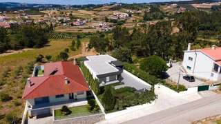 Terreno em Alcobaça · 5500 m² · 85 000 €