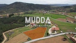 Terreno de 3950 m² em Bragança