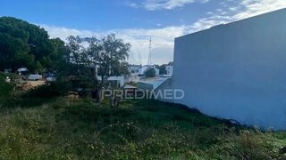 Terreno de 217 m² em Setúbal