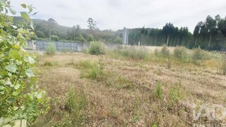 Land for sale in Valença, Portugal — €65,000