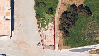 Land for sale in Vila Nova de Gaia, Portugal — €136,000