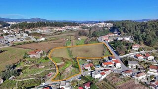 Land for sale in Lousada, Portugal — €385,000