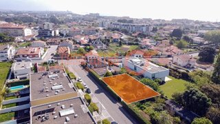 Land for sale in Vila Nova de Gaia, Portugal — €225,000