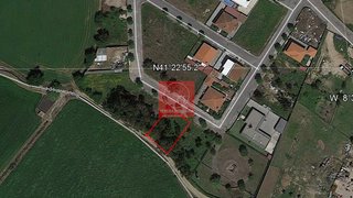Land for sale in Vila Nova de Famalicão, Portugal — €49,900