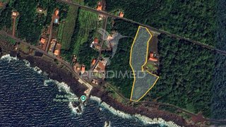 Land for sale in Madalena, Portugal — €100,000