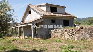 Land for sale in Fundão, Portugal — €65,000