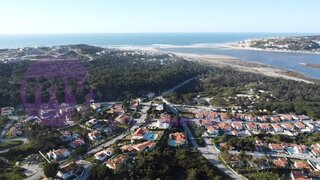 Land for sale in Óbidos, Portugal — €165,000