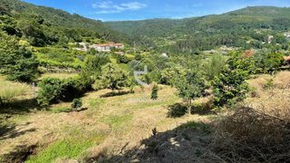 Land for sale in Arcos de Valdevez, Portugal — €14,000