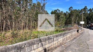 Land for sale in Santa Maria da Feira, Portugal — €75,000