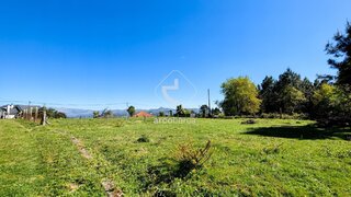 Land for sale in Arcos de Valdevez, Portugal — €60,000