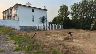 Land for sale in Vila Verde, Portugal — €49,000