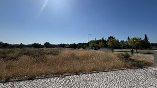 Land for sale in Moita, Portugal — €150,000