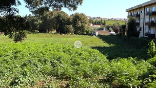 Land for sale in Vila Nova de Famalicão, Portugal — €498,000