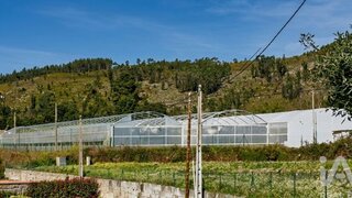 Land for sale in Valença, Portugal — €250,000
