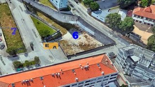 Terreno de 1277 m² em Porto