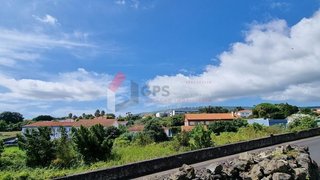 Land for sale in Praia da Vitória, Portugal — €85,000