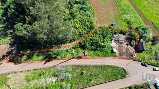 Land for sale in Santana, Portugal — €90,000