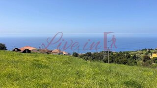 Land for sale in Calheta (Madeira), Portugal — €330,000