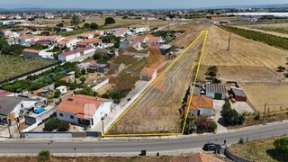 Terreno para venda em Alpiarça, Portugal — 70 000 €