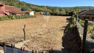 Land for sale in Chaves, Portugal — €115,000