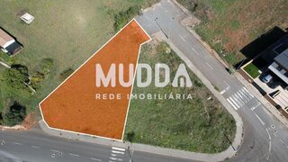 Terreno de 830 m² em Bragança