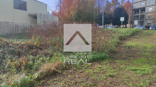 Terreno em Maia · 454 m² · 75 000 €