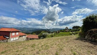 Land for sale in Arcos de Valdevez, Portugal — €30,000