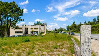 Land for sale in Vila Nova de Gaia, Portugal — €500,000